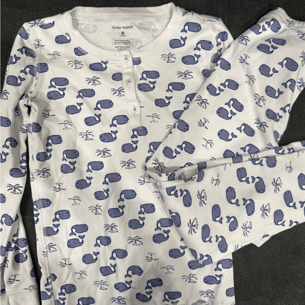 EUC kids roller rabbit pajamas. The Original Moby Print. Size 8 but runs small